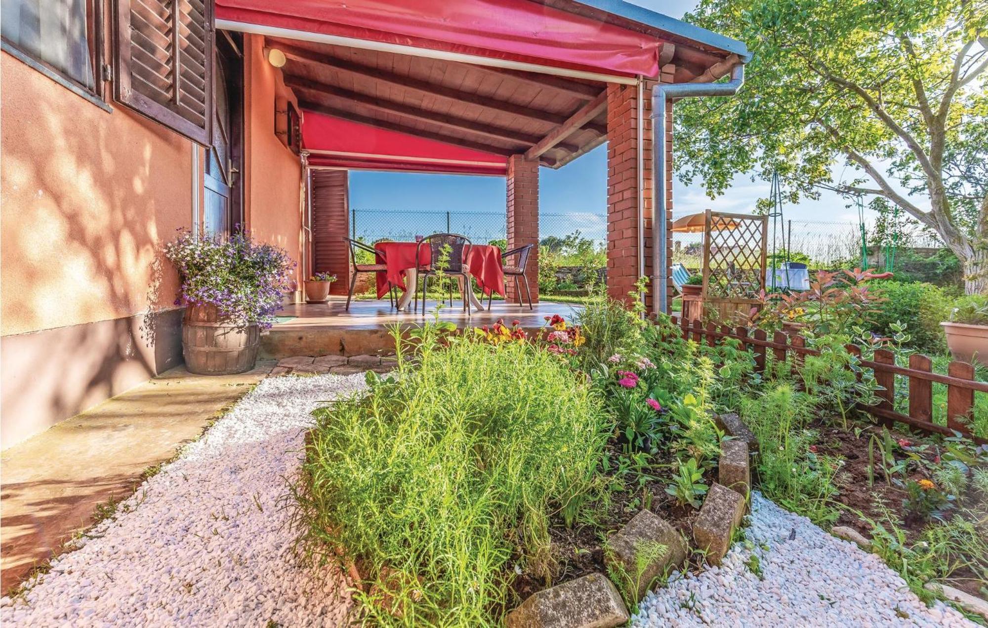 1 Bedroom Pet Friendly Home In Šišan Buitenkant foto